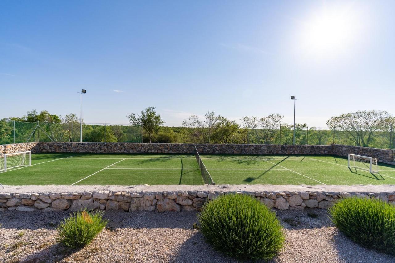 New! Promina Luxury Villa With 72Sqm Heated Pool, Jacuzzi, Infrared Sauna, Tennis Court, Media Room Bogatic Luaran gambar